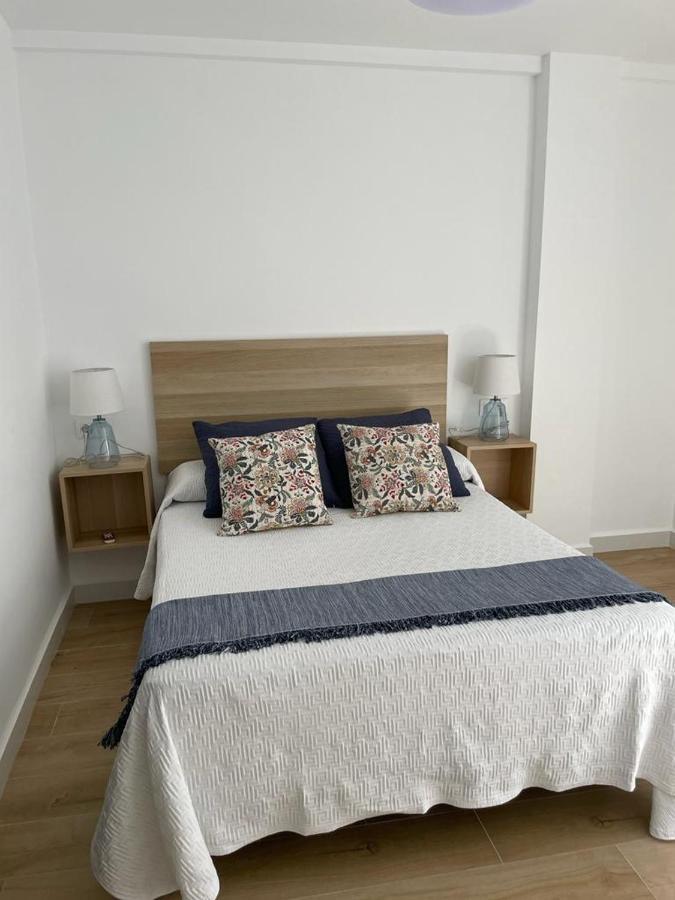 Apartamentos La Hormiga Deluxe Adra Esterno foto