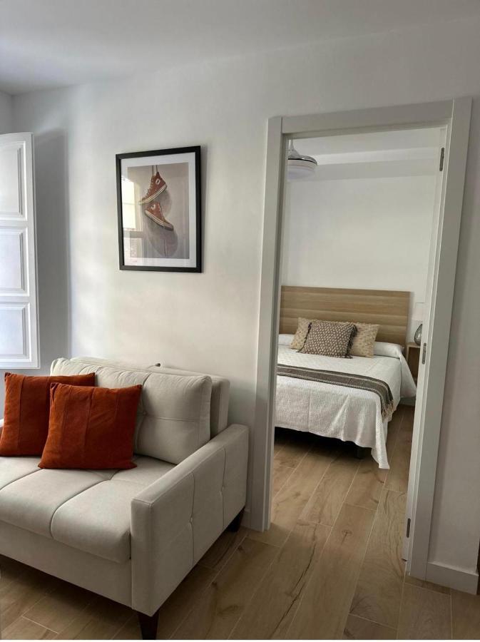 Apartamentos La Hormiga Deluxe Adra Esterno foto