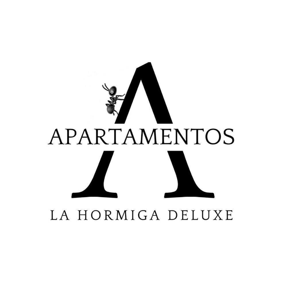 Apartamentos La Hormiga Deluxe Adra Esterno foto