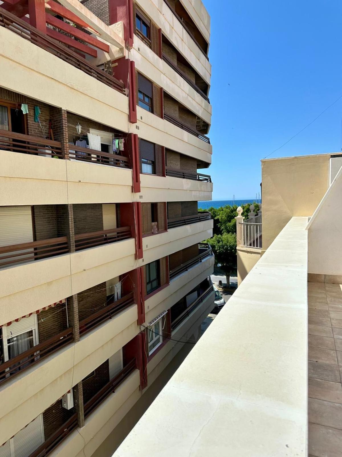 Apartamentos La Hormiga Deluxe Adra Esterno foto
